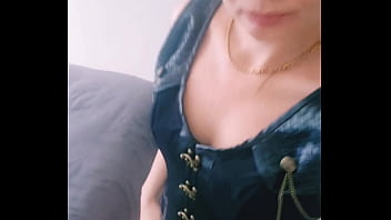 Bonjour toi j'ai très envie de voir ta bite et de la sentir en moi tu viens