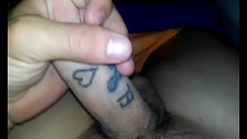 Pene Tatuado Bien Duro thumbnail