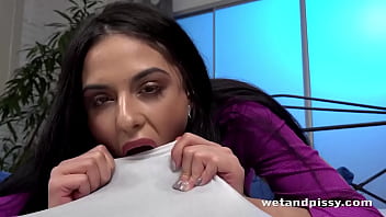 Soaked Through Sheets With Mia Trejsi By Wet And Pissy thumbnail