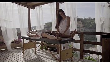 Oral sex and intense fuck after a hot massage