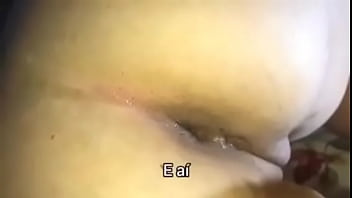 Explodi de prazer gozando pelo cu com o negão