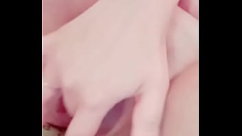 Asi me calienta cuando no estoy en casa