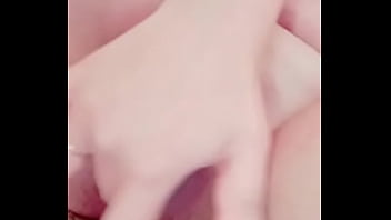 Asi Me Calienta Cuando No Estoy En Casa thumbnail