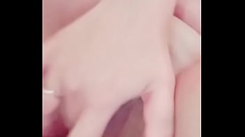 Asi me calienta cuando no estoy en casa