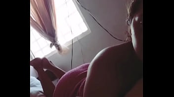 Amiga despues dd un byen baño deseando ser penetrada