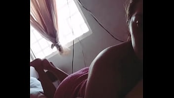 Amiga despues dd un byen baño deseando ser penetrada Amiga despues dd un byen baño deseando ser penetrada