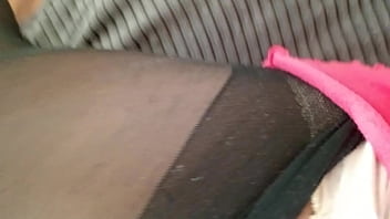 Una Vez Más Pude Ponerme La Ropita De Mi Hermana Para Masturbarme Bien Rico thumbnail