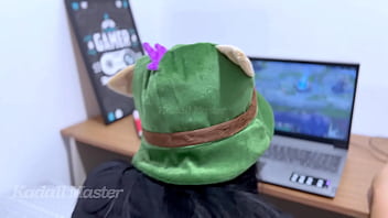 Ensinei ela a jogar lol só pra comer ela league of legends Ensinei ela a jogar lol só pra comer ela league of legends