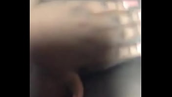 Bbw massages her clit