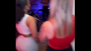 This is labella at 148lbs when i was heavy lifting for those asking i am now 135lbs and although my attitude i