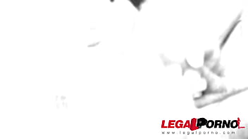 Little blonde klaudia hot gets her first anal rs46