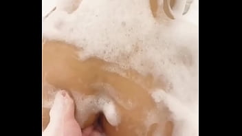 Nalguitas con jabón