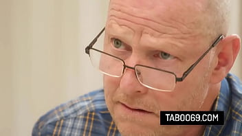 Slutty stepdaughter knows knows her stepdad wants to watch her get fucked