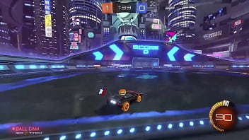 Gorda cachonda jugando videojuegos haciendo cosas cochinas