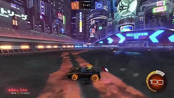 Gorda Cachonda Jugando Videojuegos Haciendo Cosas Cochinas thumbnail