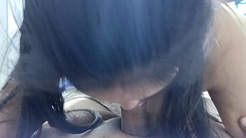 A maricielo le aburre ver tv