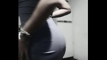 Te bailo para que se te pare la verga