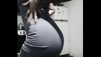 Te bailo para que se te pare la verga