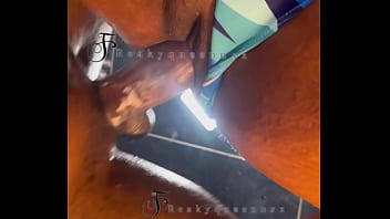 Couldn’t believe my eyes the way dude pounded my pussy that made me squirt all over