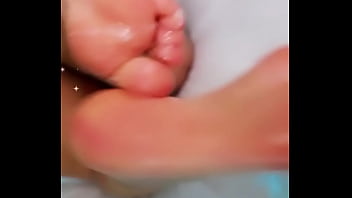 My feets are for you