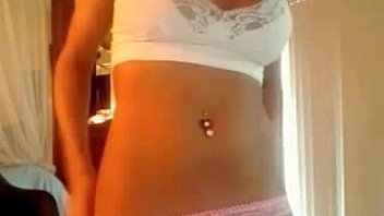 Big booty amateur teen model teasing for fans