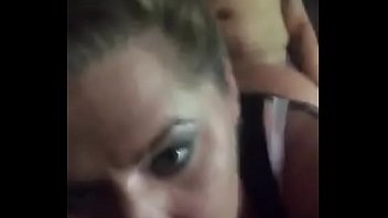 Reyna Wells Se Pone Caliente thumbnail