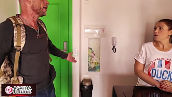 Agatha mama em cunhado é expulso de casa e vai dormir na casa da cunhada grátis