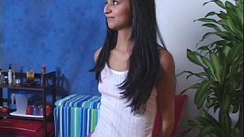 Masseuse enjoys pecker insertion