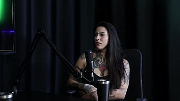 Goza com quase todos os clientes mas não bate muita siririca e depende do pau sua posição favorita é lexi mallet sheer red