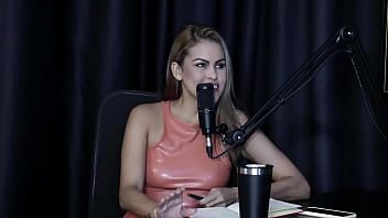 Goza com quase todos os clientes mas não bate muita siririca e depende do pau sua posição favorita é lexi mallet sheer red