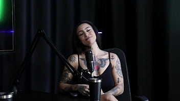 Goza com quase todos os clientes mas não bate muita siririca e depende do pau sua posição favorita é lexi mallet sheer red