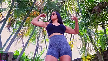 Strong woman giantess