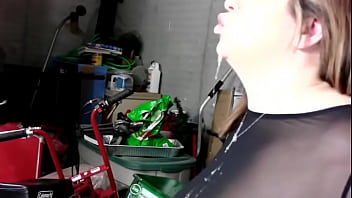 Sexy bbw face fucked in a garage