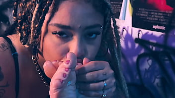 Medusa giving a great ice foot massage from maiah