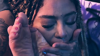 Medusa giving a great ice foot massage from maiah