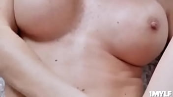 Manicured milf masturbation 4
