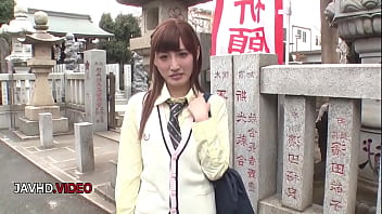 Karin aizawa's fiery solo performance showcases her seductive charm