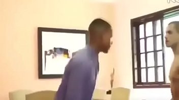 Reagindo a pornografia homemsexual