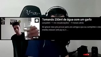 Reagindo a pornografia homemsexual