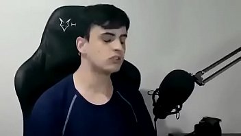 Reagindo a pornografia homemsexual