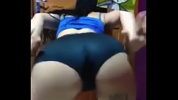 Shorts Curtos thumbnail