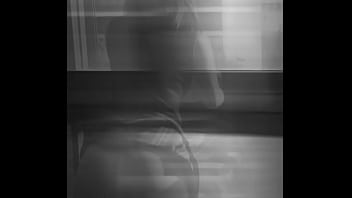 Hhhuuummm que j'aime t'exhiber mon cul de petite chienne que ce soit avec