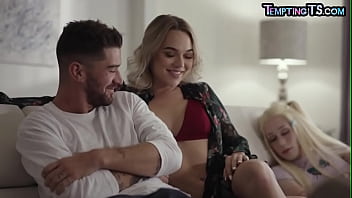 Bigtit Tgirl Beauty Blowing Bf In Duo thumbnail