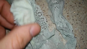 Tasting Gf's Sexy Dirty Tnong thumbnail