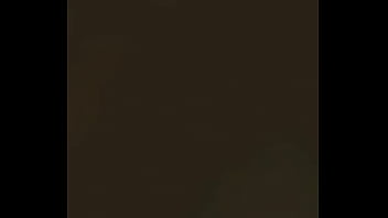 El primer anal de mi flakita y estaba mordiendo la almuada para que no la escuchará su hermana