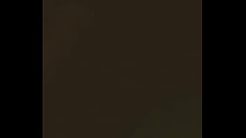 El primer anal de mi flakita y estaba mordiendo la almuada para que no la escuchará su hermana