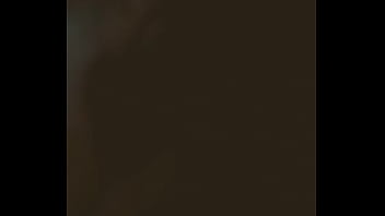 El primer anal de mi flakita y estaba mordiendo la almuada para que no la escuchará su hermana