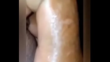 Anal querendo sai e o dotado empurrando