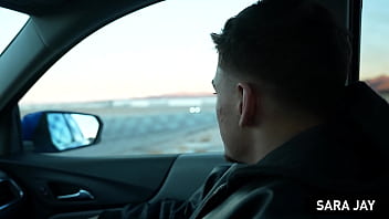 Bouncy ass cougar sara jay gets her cunt fucked hard by victor r