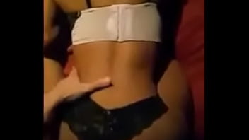 Sam di teniendo sexo